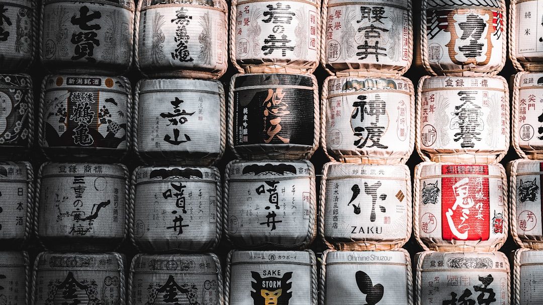 酒庄加盟陷阱调查：虚构收益与天价原料的收割套路